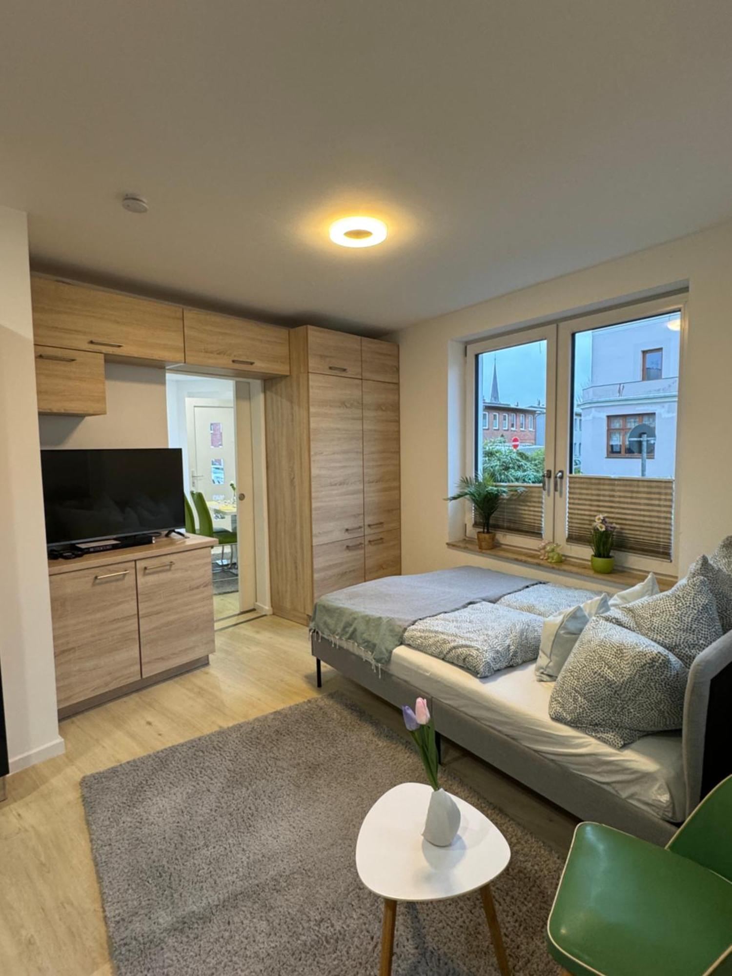 Near Holstentor Modern Apartment Near The Center With Wifi Lubeck Luaran gambar