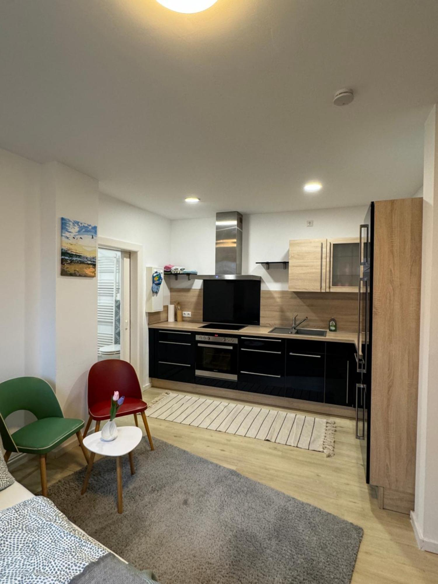 Near Holstentor Modern Apartment Near The Center With Wifi Lubeck Luaran gambar